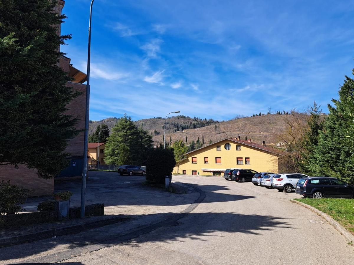 Casa Vacanze Viaggi Dipinti Monterenzio Luaran gambar