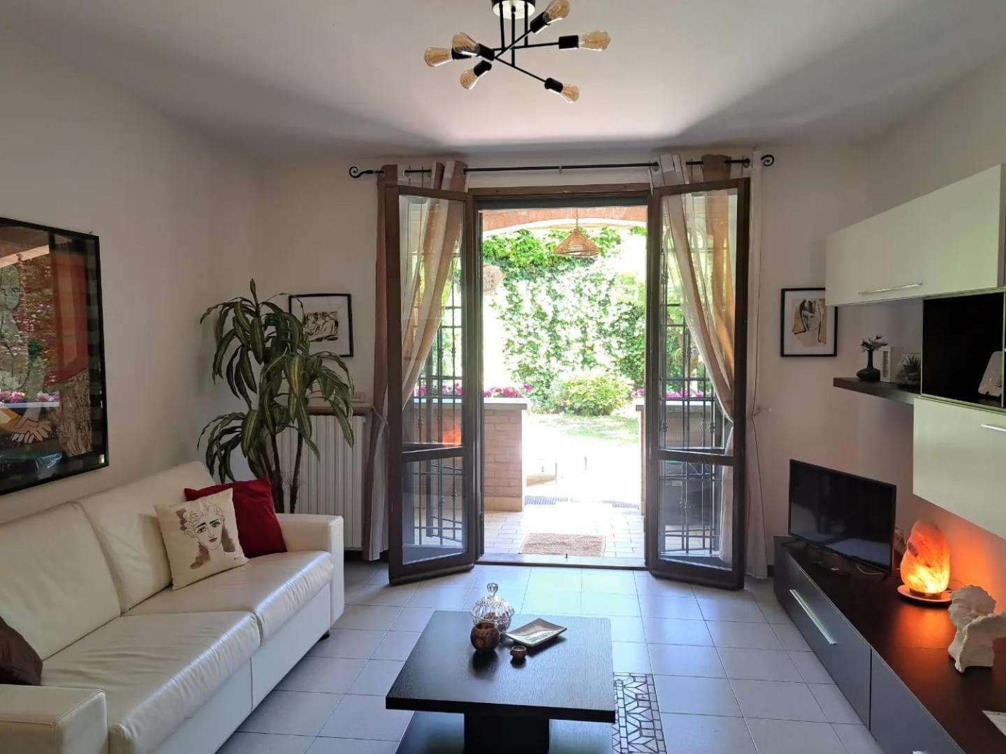 Casa Vacanze Viaggi Dipinti Monterenzio Luaran gambar